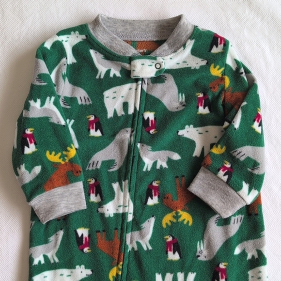 carter's 2-pack winter fleece zipper footie sleeper pajamas bundle 12 months - Picture 8 of 9